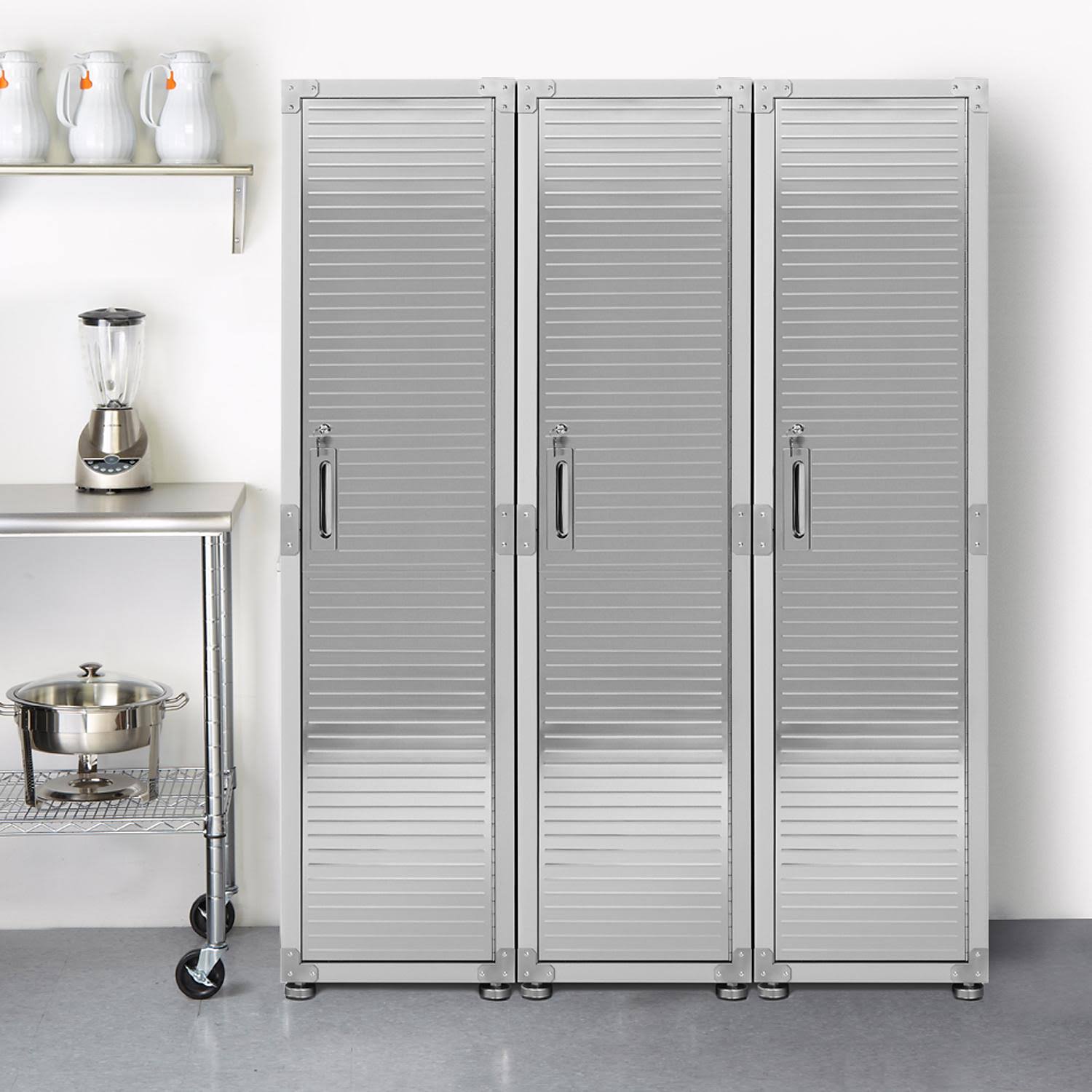 UltraHD Locker Gear Cabinet H649