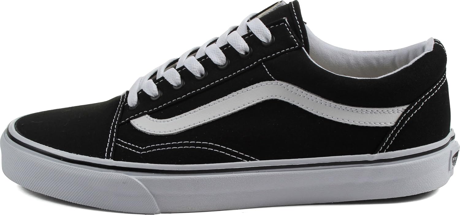 Black/White Suede Skate Shoes V577