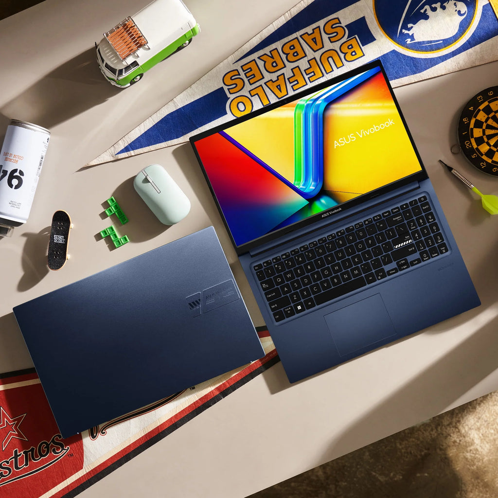 15.6" Touch Intel Core i7-1255U 16GB RAM 512GB SSD Quiet Blue Windows 11 Home Laptop S36393
