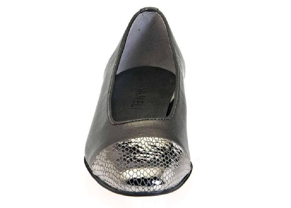 Pewter Squama Shoes O74958
