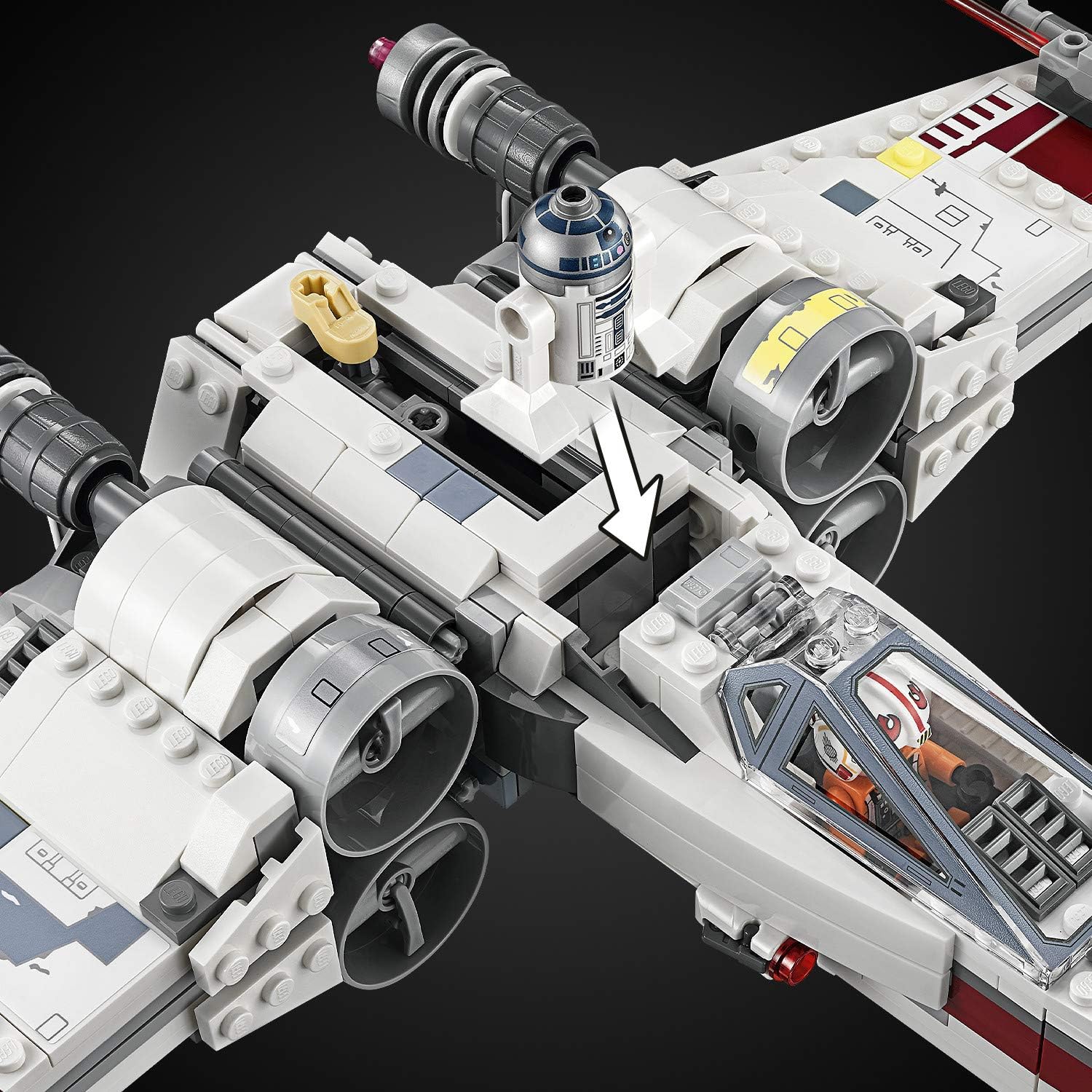 731 Pieces LEGO Star Wars X-Wing Starfighter Building Kit B4931