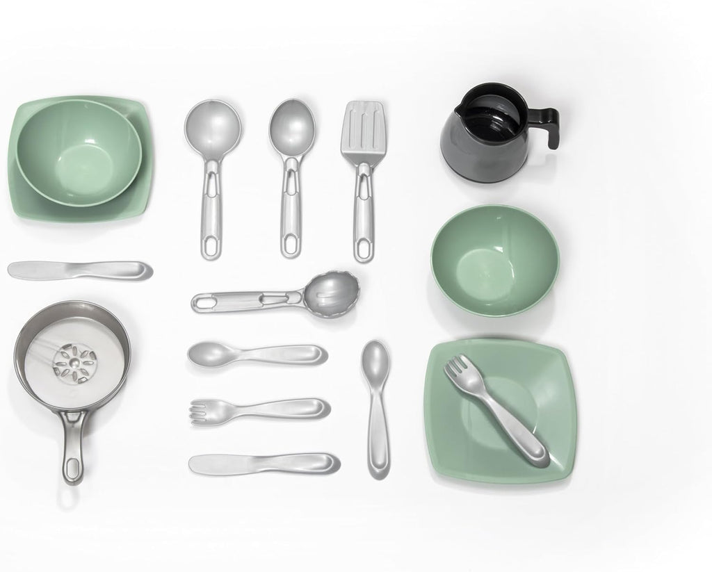 15 Piece Wooden Kitchen Set for Kids W724790