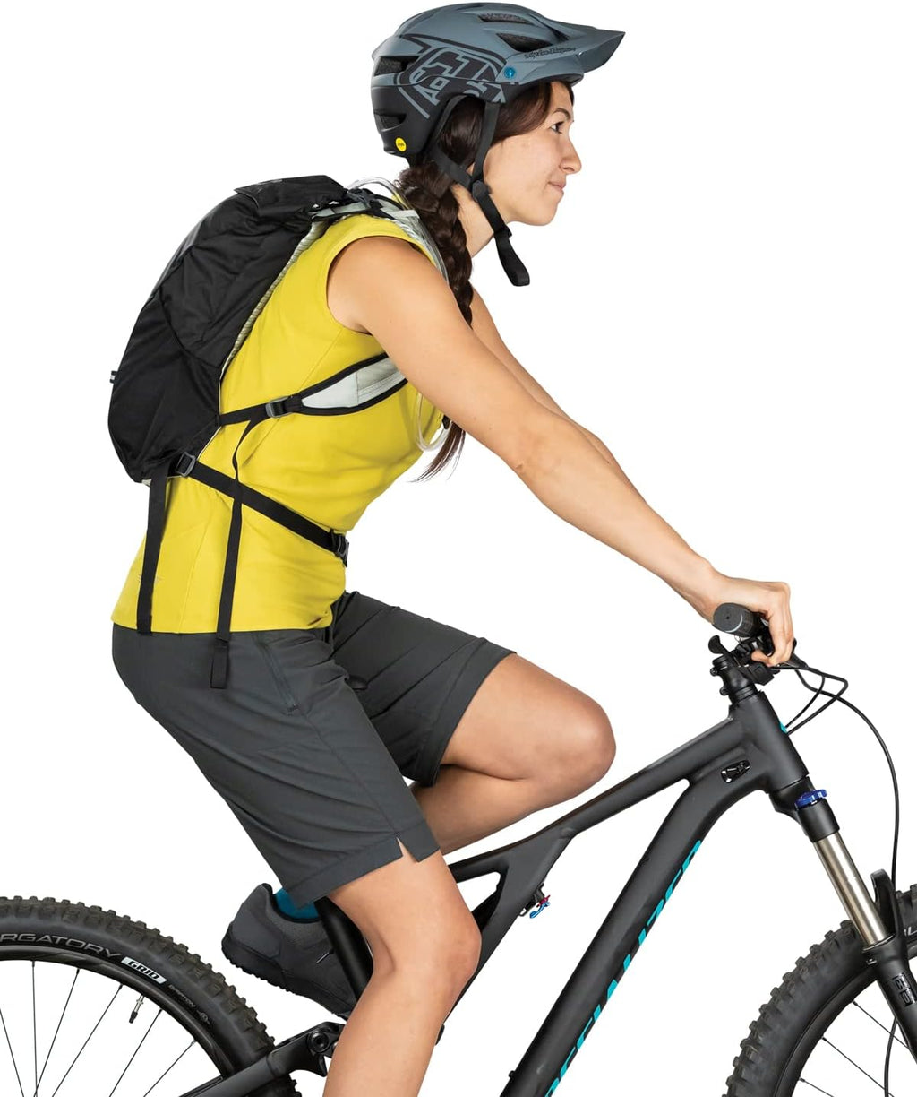 7L Women's Biking Backpack with Hydraulics Reservoir, Claret Red U604920