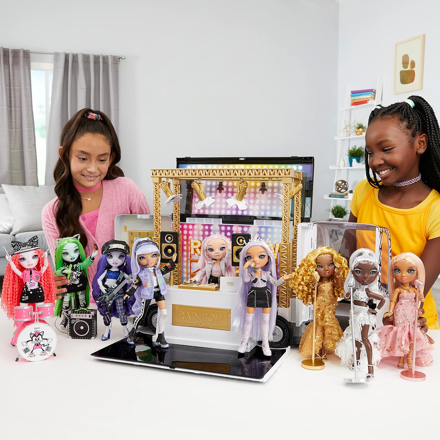 Rainbow High Posable Fashion Doll with 2 Designer Outfits & Vanity Playset K161