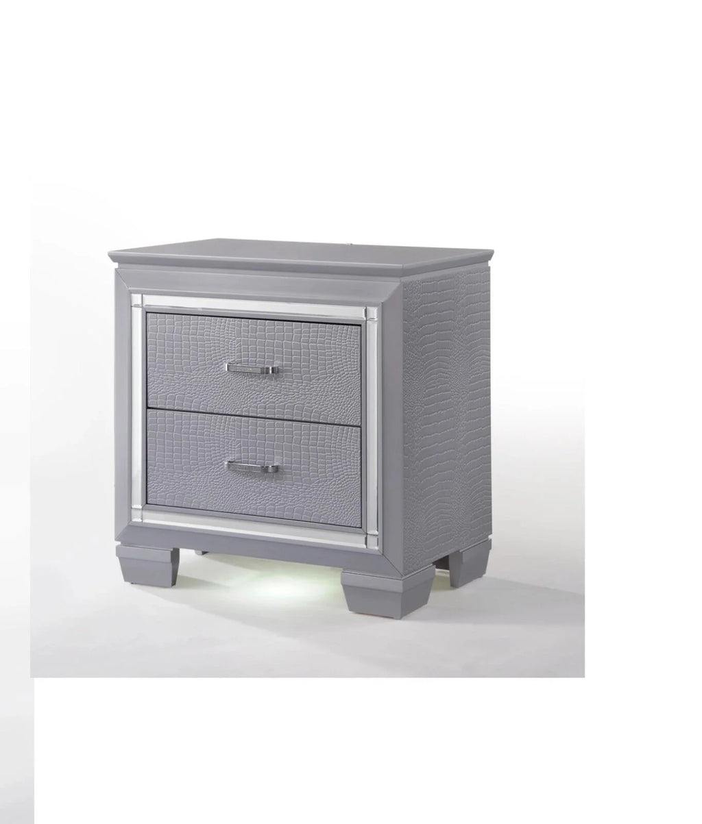 3pc Queen Size LED Upholstered Wood Bedroom Furniture Set A339447