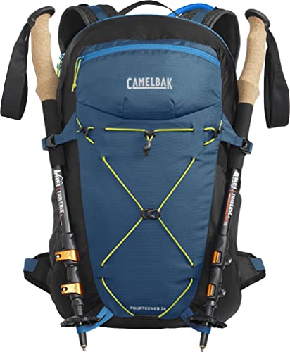 26 oz Hiking Hydration Pack E49305