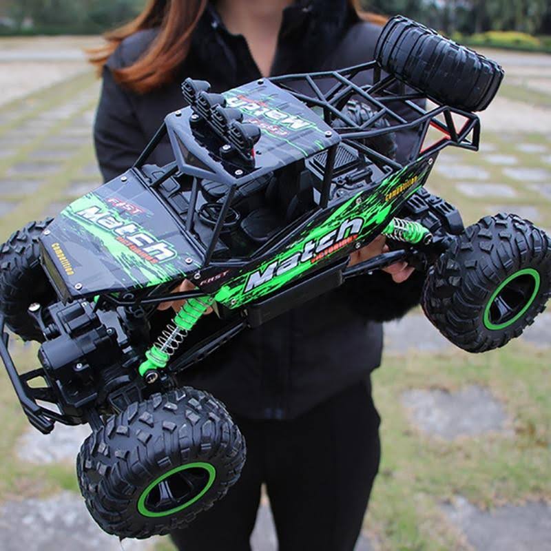Green 37cm RC Car F790