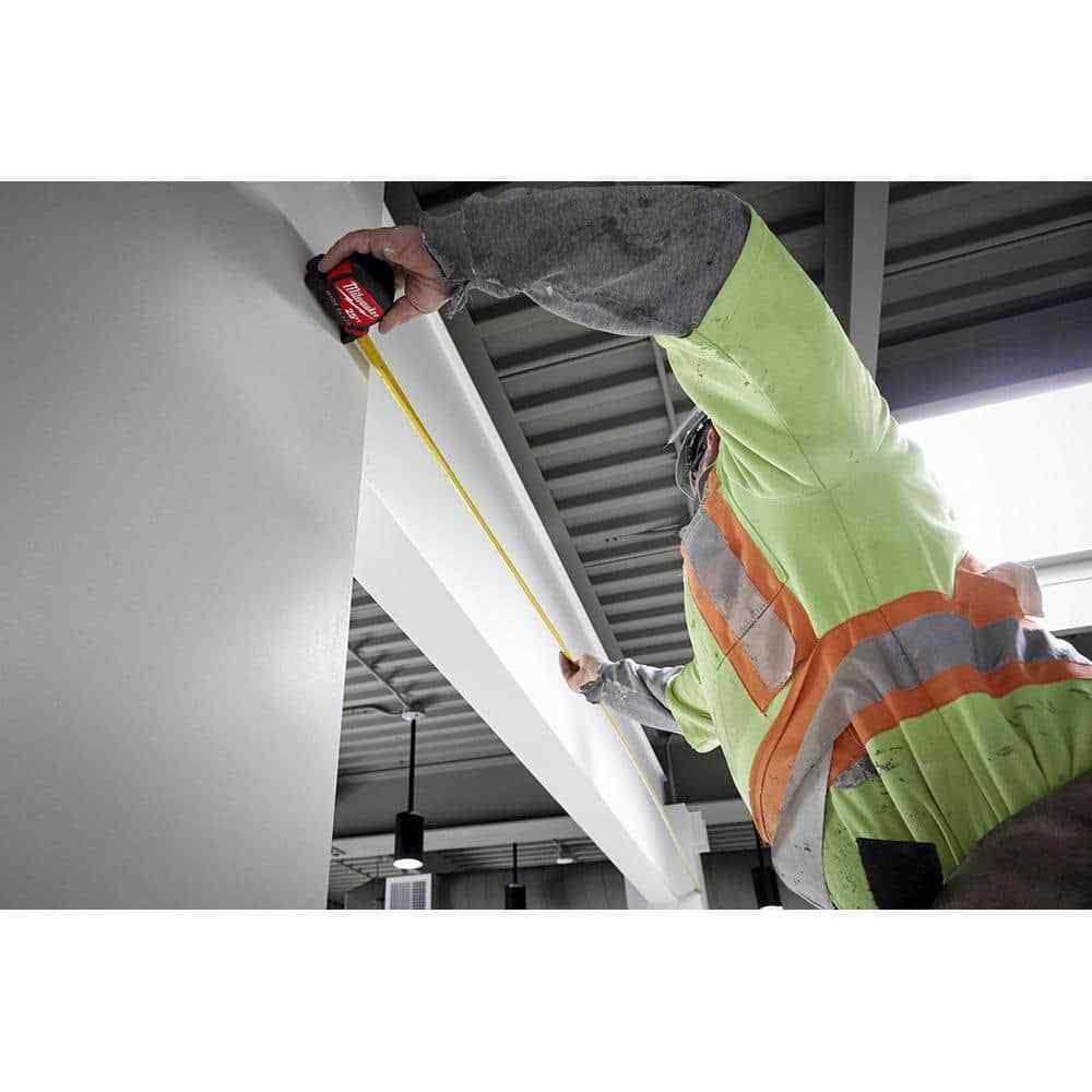 40′ Wide Blade Tape Measure S34184