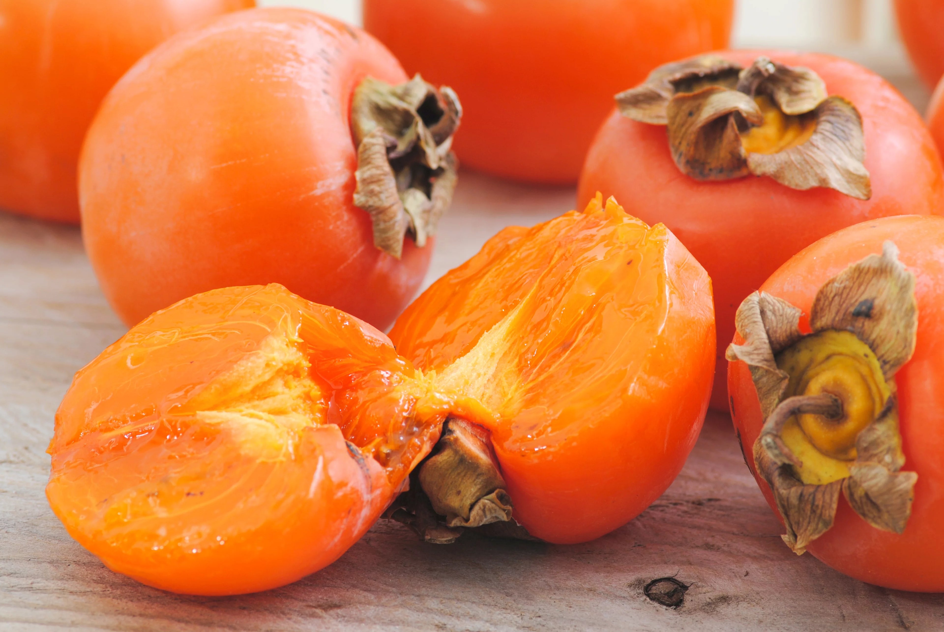 4-5ft Fuyu Persimmon Edible Fruit V19225