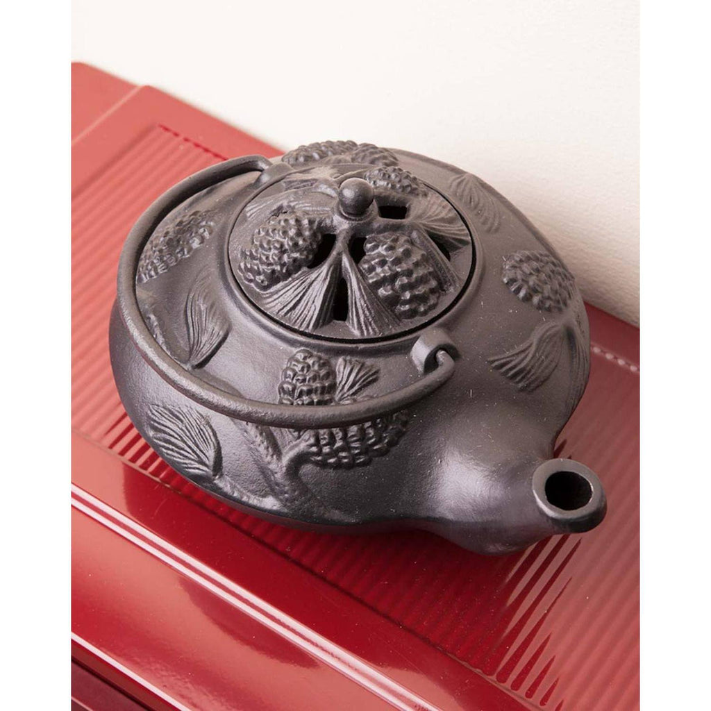 Black Cast Iron Wood Stove Kettle Steamer K880