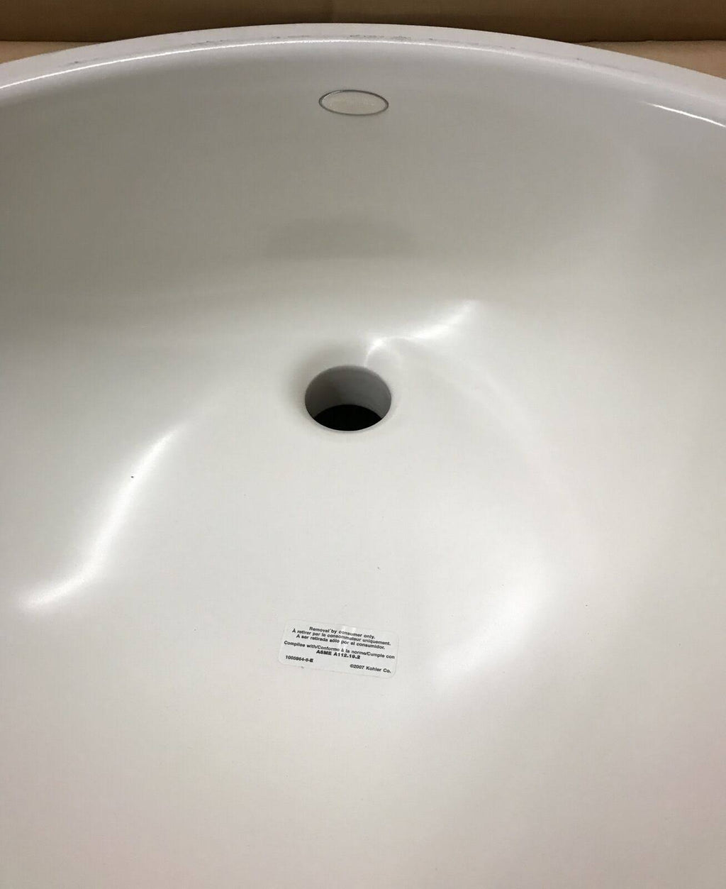 Biscuit Undercounter Bathroom Sink 17-Inch Z119