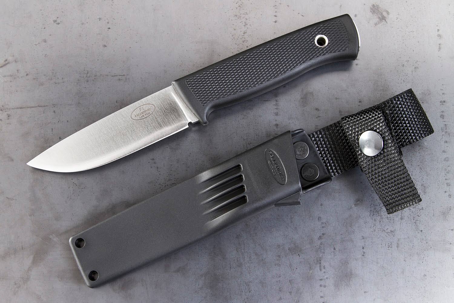 Fixed Blade Knife with Zytel Sheath G578