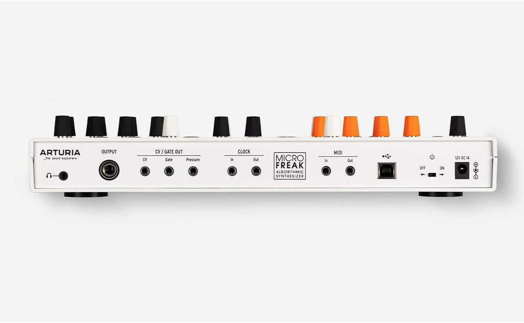 Hybrid Synthesizer Y882780