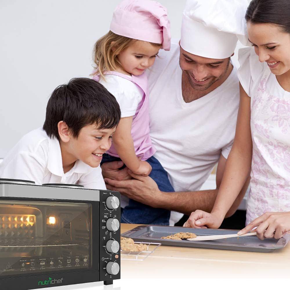 30 Quart Convection Oven with Rotisserie C676328