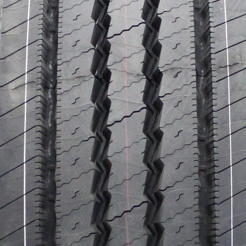 Set of 4 11R22.5 Tires T369
