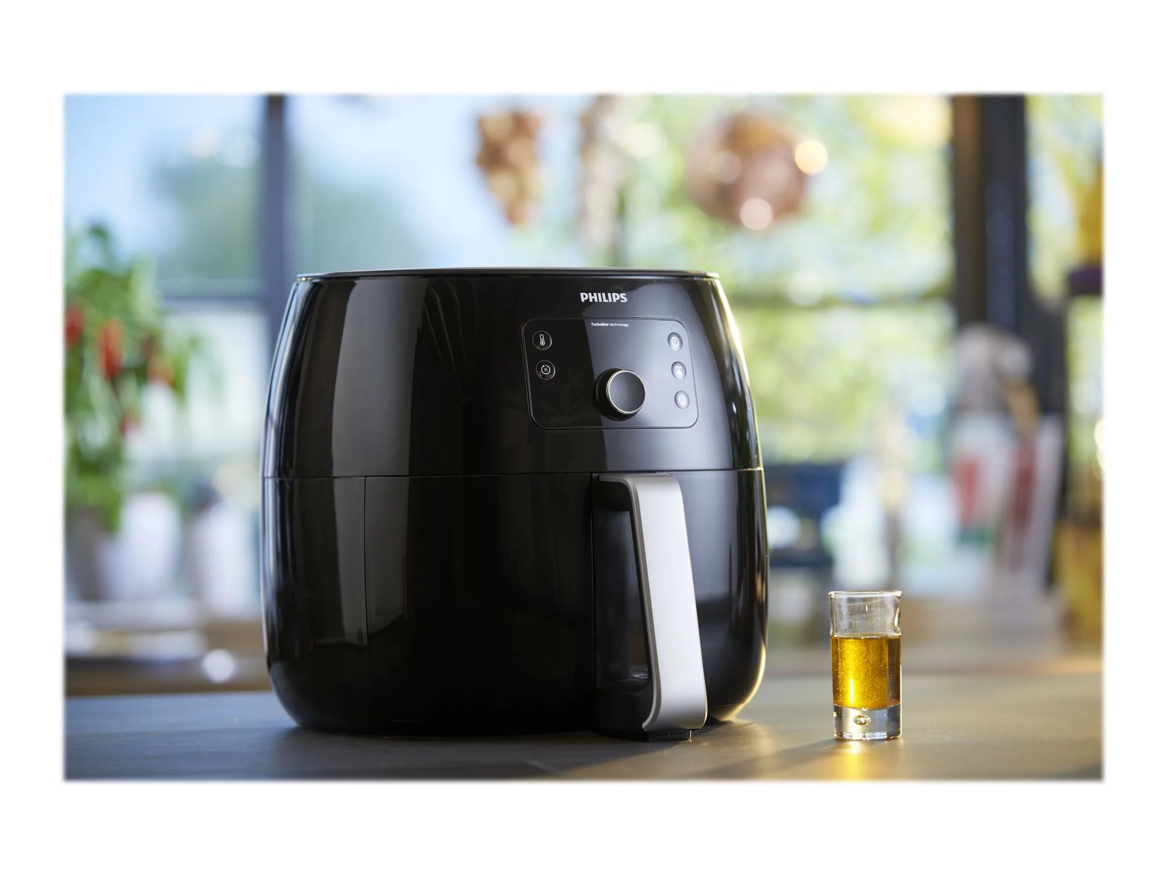 Black Hot Air Fryer 1.7 kW N178