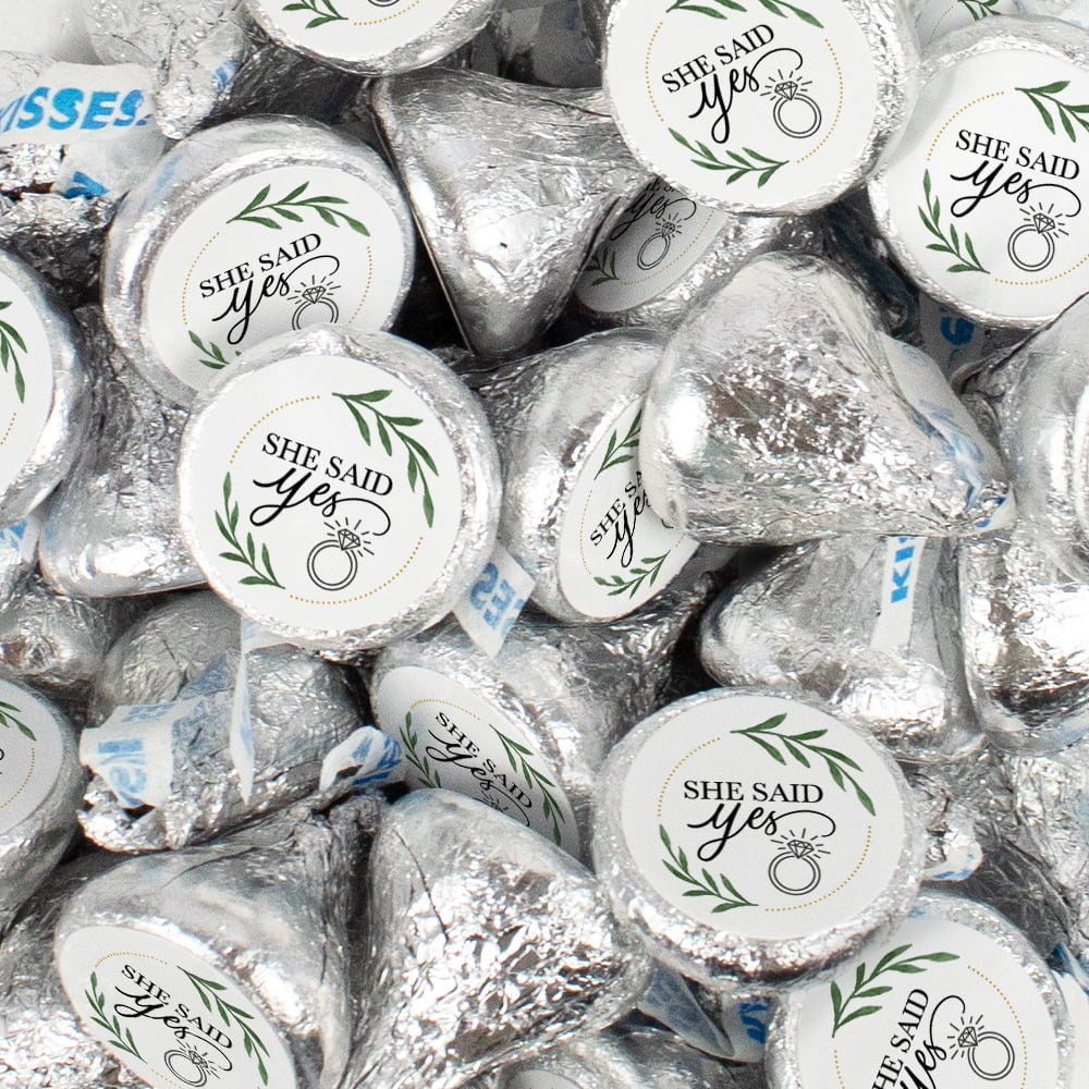 100 Pcs Milk Chocolate Kisses with Stickers O1514